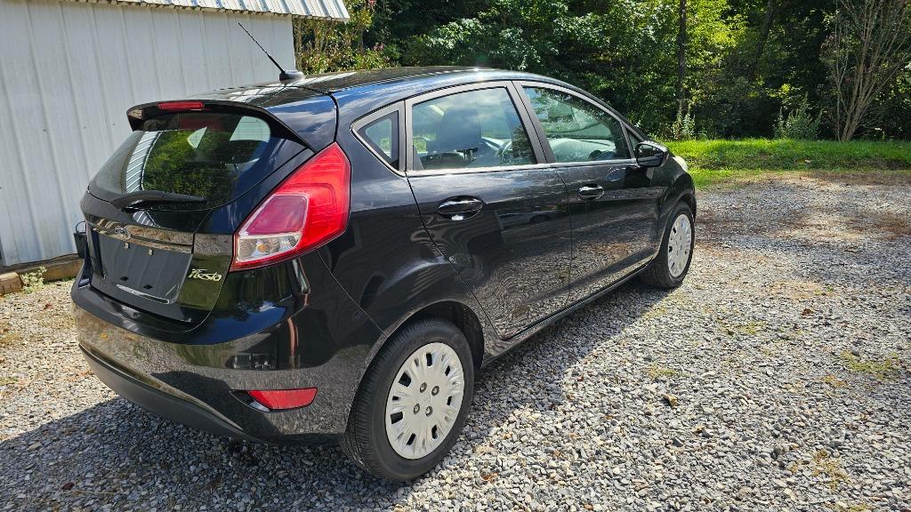 2016 Ford Fiesta S - Photo 7