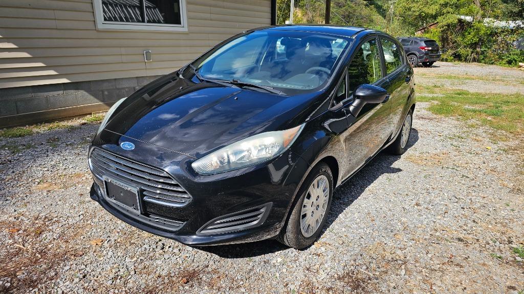 2016 Ford Fiesta S - Photo 8