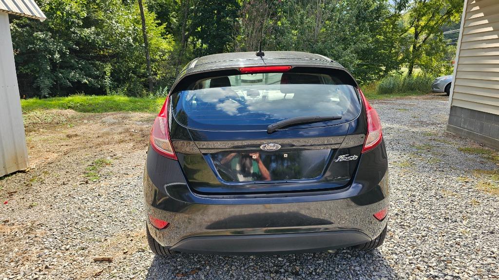 2016 Ford Fiesta S - Photo 9